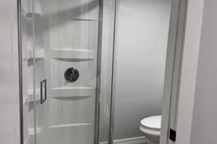 22 Oakwood Ct, Cincinnati, OH 45246 - Photo 33