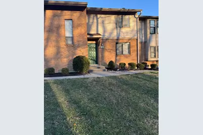 22 Oakwood Court, Cincinnati, OH 45246 - Photo 1