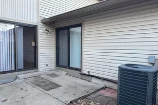 22 Oakwood Ct, Cincinnati, OH 45246 - Photo 39