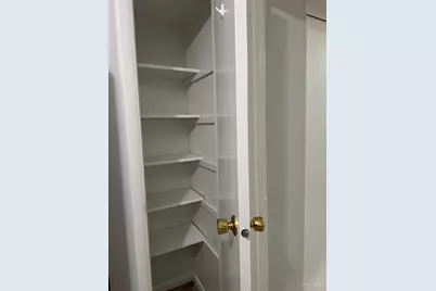 22 Oakwood Court, Springdale, OH 45246 - Photo 15