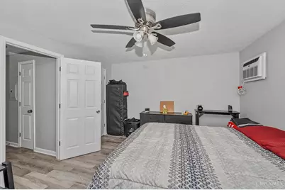 10916 Reading Road, Cincinnati, OH 45241 - Photo 11