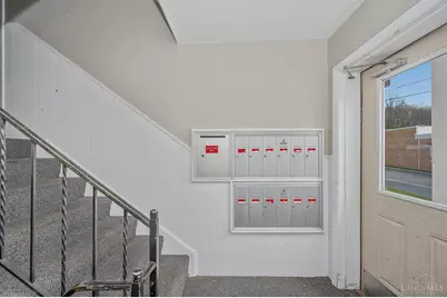 10916 Reading Road, Cincinnati, OH 45241 - Photo 13