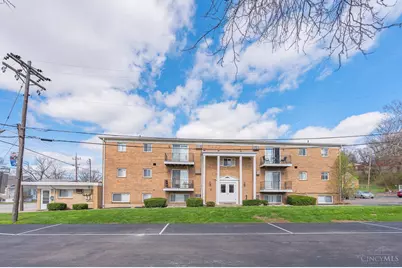 10916 Reading Road, Cincinnati, OH 45241 - Photo 3