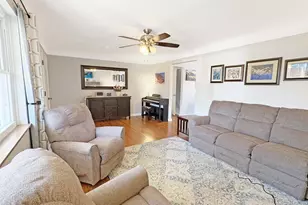 2872 Roseann Ln, Green Township, OH 45239 - Photo 7