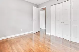 1638 Crest Hill Ave, Cincinnati, OH 45237 - Photo 9