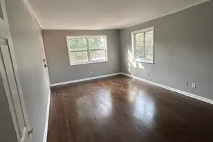 1638 Crest Hill Ave, Cincinnati, OH 45237 - Photo 3