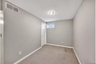 8400 S Port Drive, West Chester, OH 45069 - Photo 41