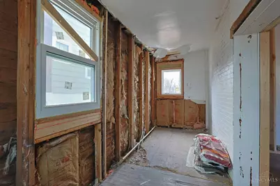 527 Glenwood Avenue, Cincinnati, OH 45229 - Photo 11