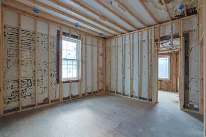 527 Glenwood Avenue, Cincinnati, OH 45229 - Photo 7