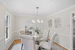 10768 Fallsington Ct, Blue Ash, OH 45242 - Photo 11