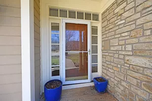 3130 Wolf Run Ct, Cincinnati, OH 45244 - Photo 5