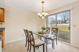 1192 Deerfield Cir, Hamilton, OH 45013 - Photo 11