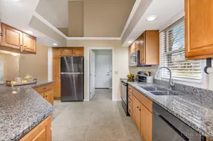 1192 Deerfield Cir, Hamilton, OH 45013 - Photo 9