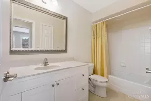 1192 Deerfield Cir, Hamilton, OH 45013 - Photo 19