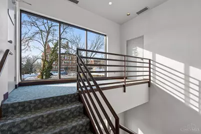 3443 Edwards Road, Cincinnati, OH 45208 - Photo 17