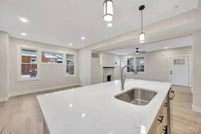 6078 Oakwood, Cincinnati, OH 45224 - Photo 19