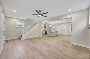 6078 Oakwood, Cincinnati, OH 45224 - Photo 11