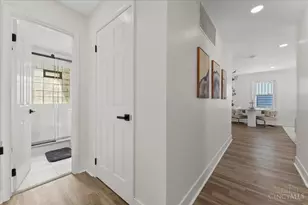 3373 Kathy Ln, Cincinnati, OH 45238 - Photo 15