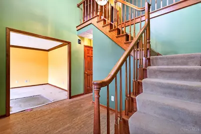 340 Saint James Place, Springboro, OH 45066 - Photo 9