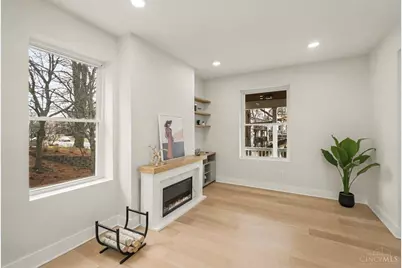 2548 Hackberry Street, Cincinnati, OH 45206 - Photo 9