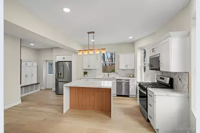 2548 Hackberry Street, Cincinnati, OH 45206 - Photo 11