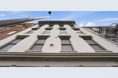 813 Broadway Street #404, Cincinnati, OH 45202 - Photo 5