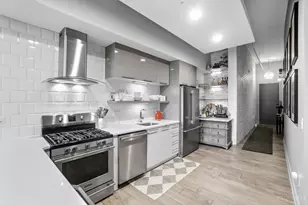 813 Broadway St, Cincinnati, OH 45202 - Photo 13