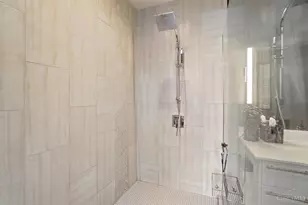 813 Broadway St, Cincinnati, OH 45202 - Photo 35