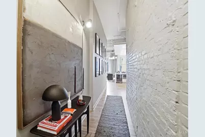 813 Broadway Street #404, Cincinnati, OH 45202 - Photo 11