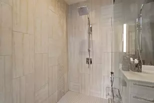 813 Broadway St, Cincinnati, OH 45202 - Photo 35