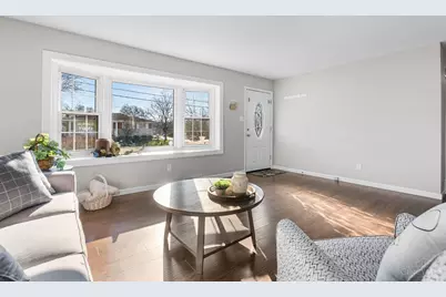 5448 Robert Avenue, Green Township, OH 45248 - Photo 9