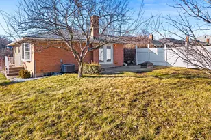 5448 Robert Ave, Green Township, OH 45248 - Photo 3