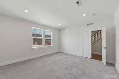 3912 Edwards Road, Cincinnati, OH 45209 - Photo 11