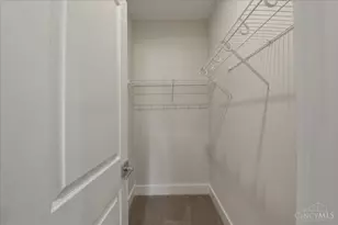 3912 Edwards Rd, Cincinnati, OH 45209 - Photo 9