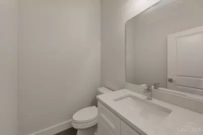 3912 Edwards Road, Cincinnati, OH 45209 - Photo 33