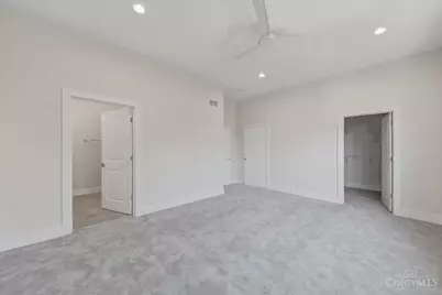 3912 Edwards Road, Cincinnati, OH 45209 - Photo 43