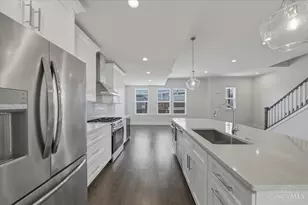 3912 Edwards Rd, Cincinnati, OH 45209 - Photo 23