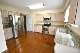 340 River Valley Dt, Fairfield, OH 45014 - Photo 11