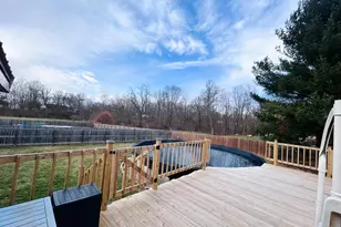 300 Adare Ct, Lynchburg, OH 45142 - Photo 3