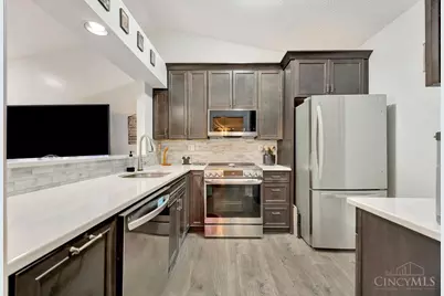 7893 Jessies Way #303, Fairfield Township, OH 45011 - Photo 9