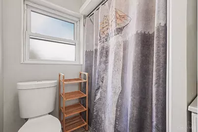 7719 Dearborn Avenue, Deer Park, OH 45236 - Photo 13