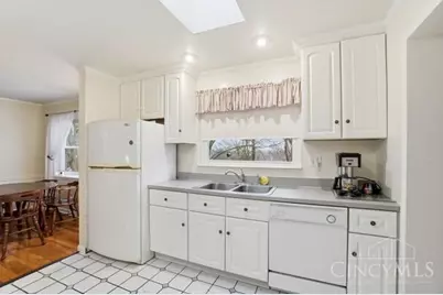 1139 Birney Lane, Anderson Township, OH 45230 - Photo 9