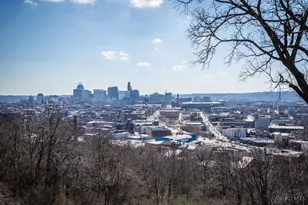 305 Klotter Ave, Cincinnati, OH 45219 - Photo 3