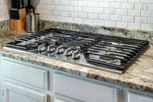 305 Klotter Ave, Cincinnati, OH 45219 - Photo 17