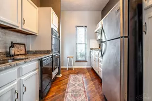 305 Klotter Ave, Cincinnati, OH 45219 - Photo 15