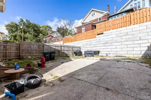 440 Warner St, Cincinnati, OH 45219 - Photo 21