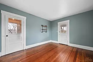 24 E Sharon Rd, Glendale, OH 45246 - Photo 21