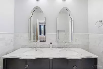 4009 Beechwood Avenue, Cincinnati, OH 45229 - Photo 43