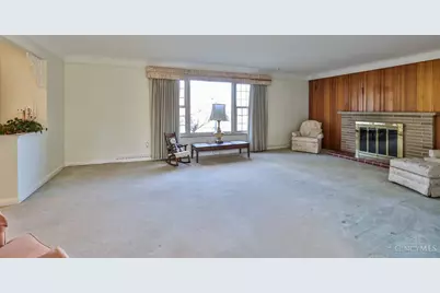 10022 Lakeside Drive, Cincinnati, OH 45231 - Photo 9