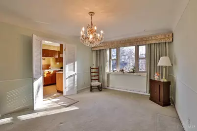 10022 Lakeside Drive, Cincinnati, OH 45231 - Photo 13